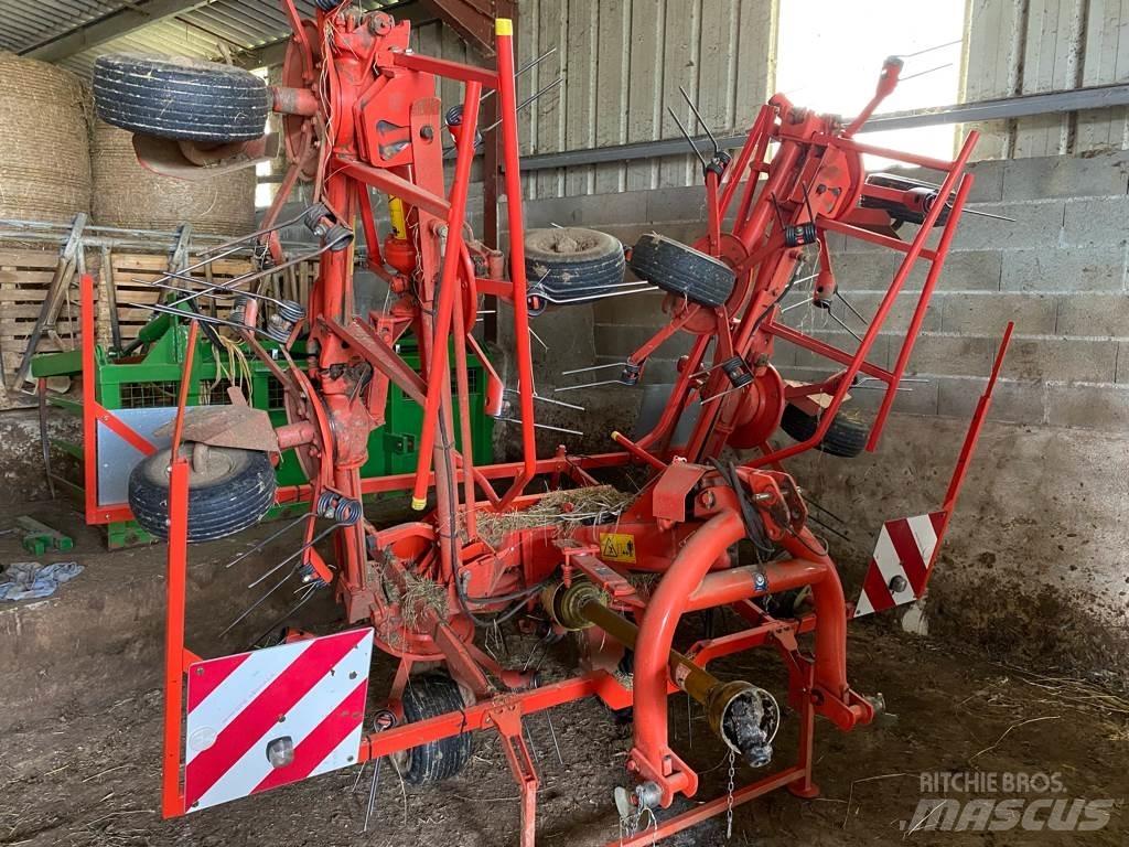 Kuhn GF 7601 MHO Obracače a zhrabovače sena