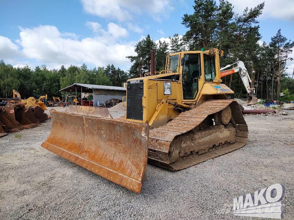 CAT D 6 N LGP Pásové dozéry