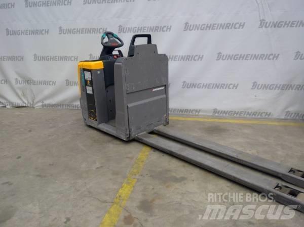 Jungheinrich ECE 225 Nízkozdvižné vozíky