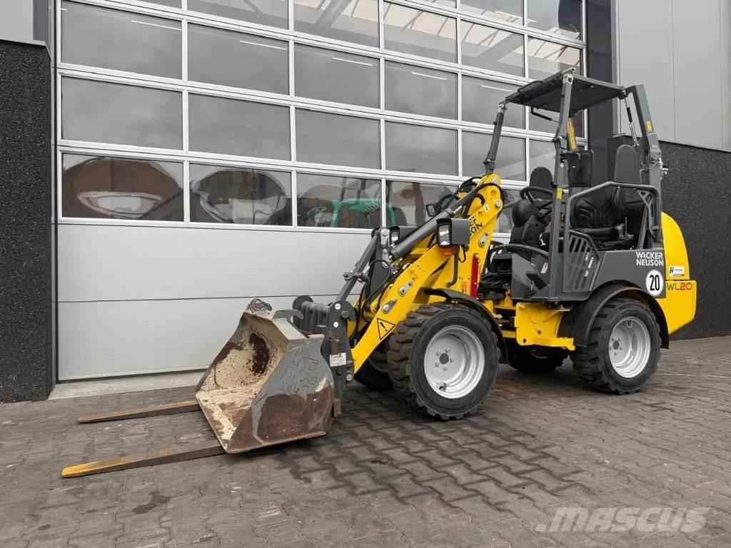 Wacker Neuson WL20 Kolesové nakladače