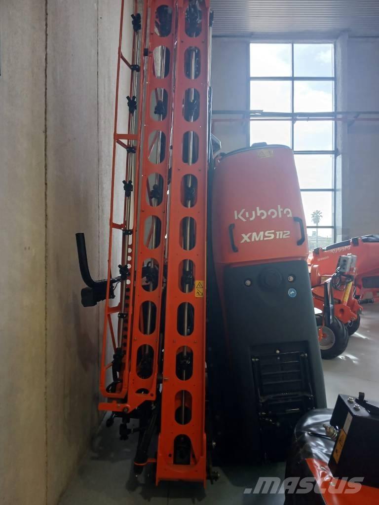 Kubota XMS112 Nesené postrekovače