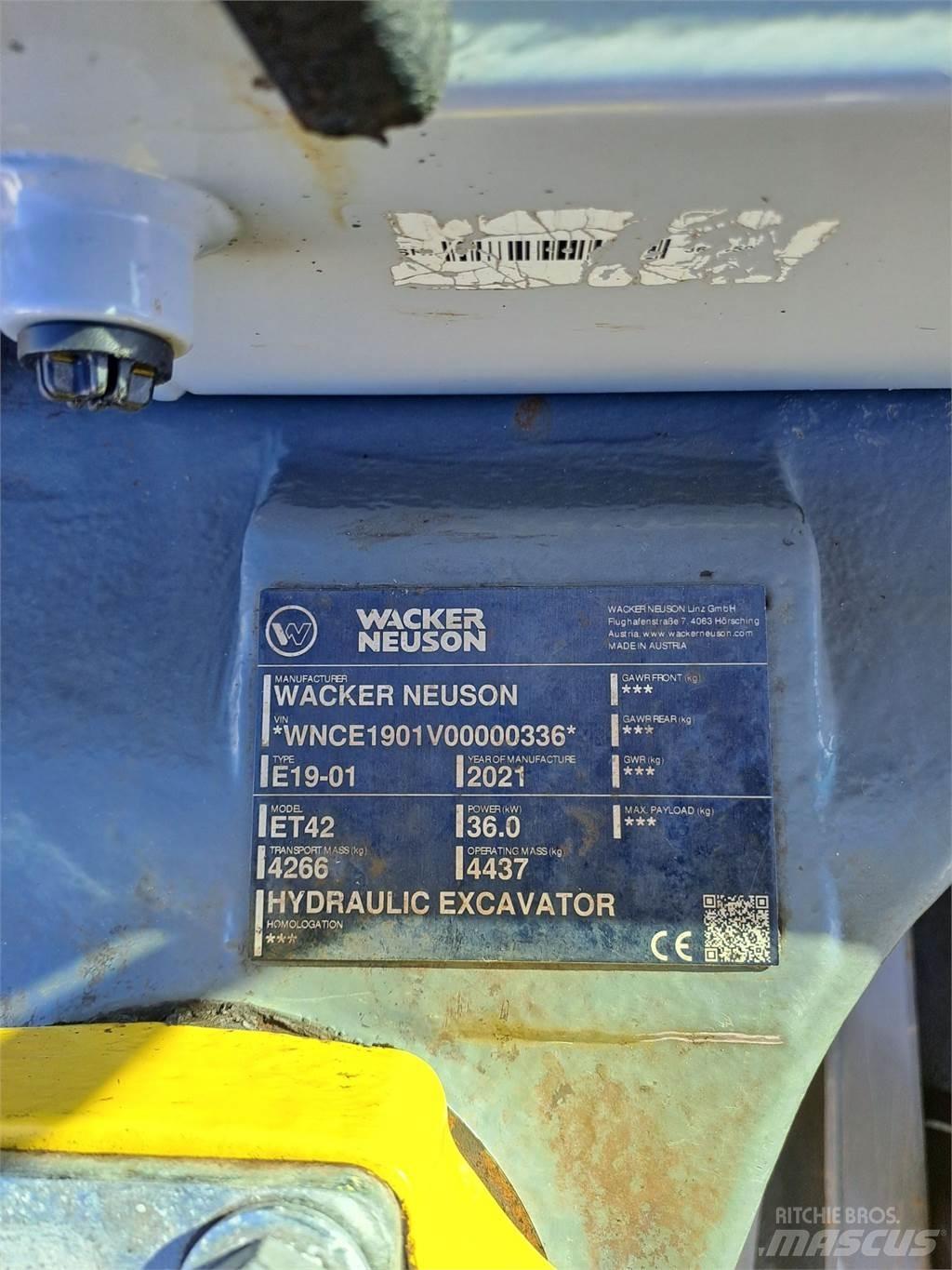 Wacker Neuson ET42 Pásové rýpadlá