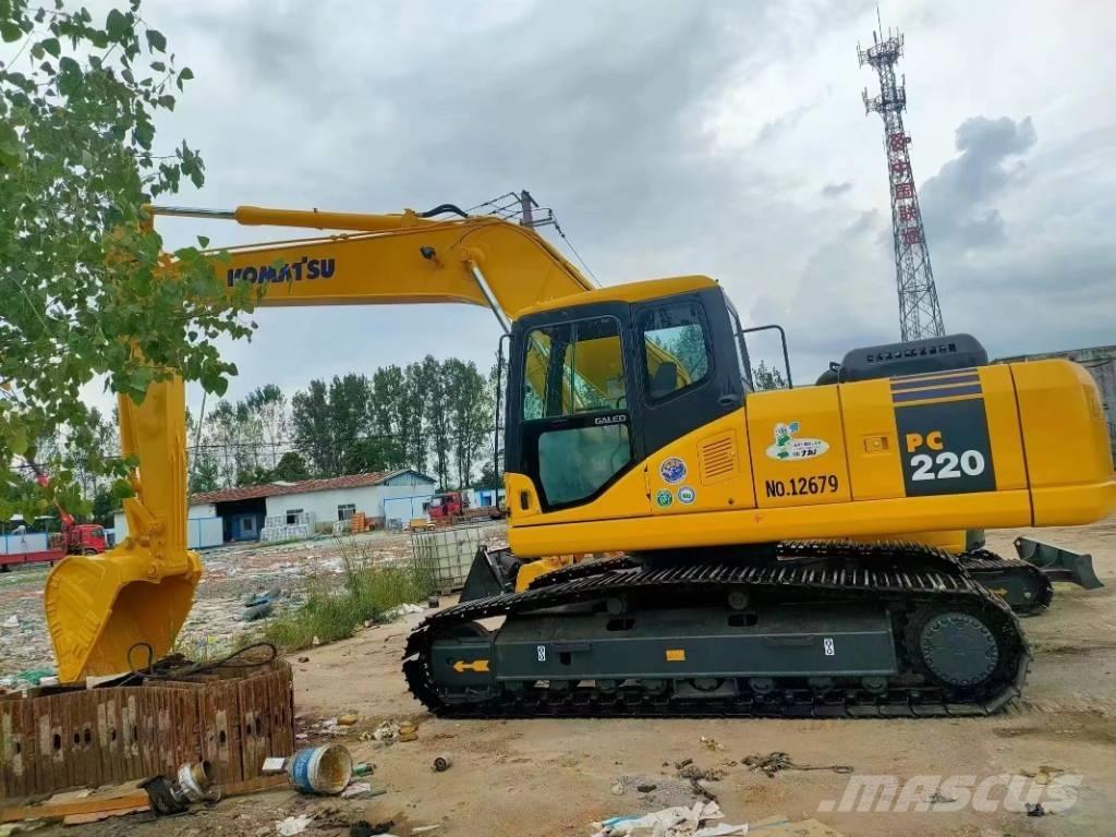 Komatsu PC 220 Pásové rýpadlá