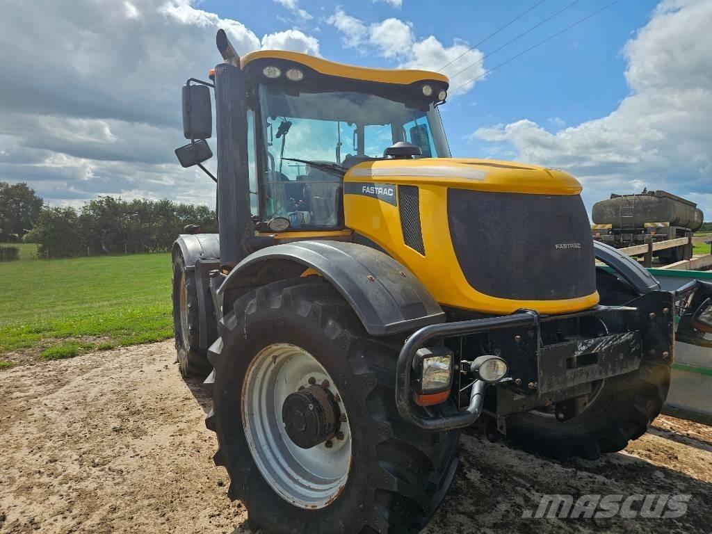 JCB Fastrac 3200 Traktory