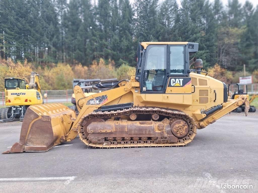 CAT 963 Pásové nakladače