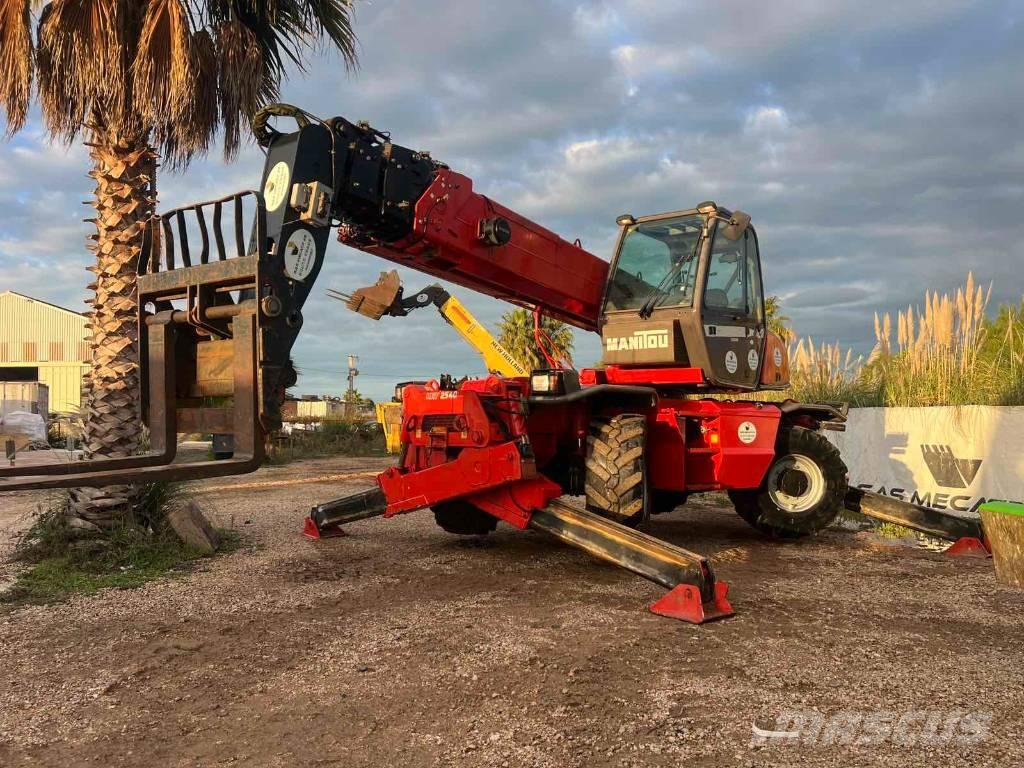 Manitou MRT 2540 Teleskopické manipulátory