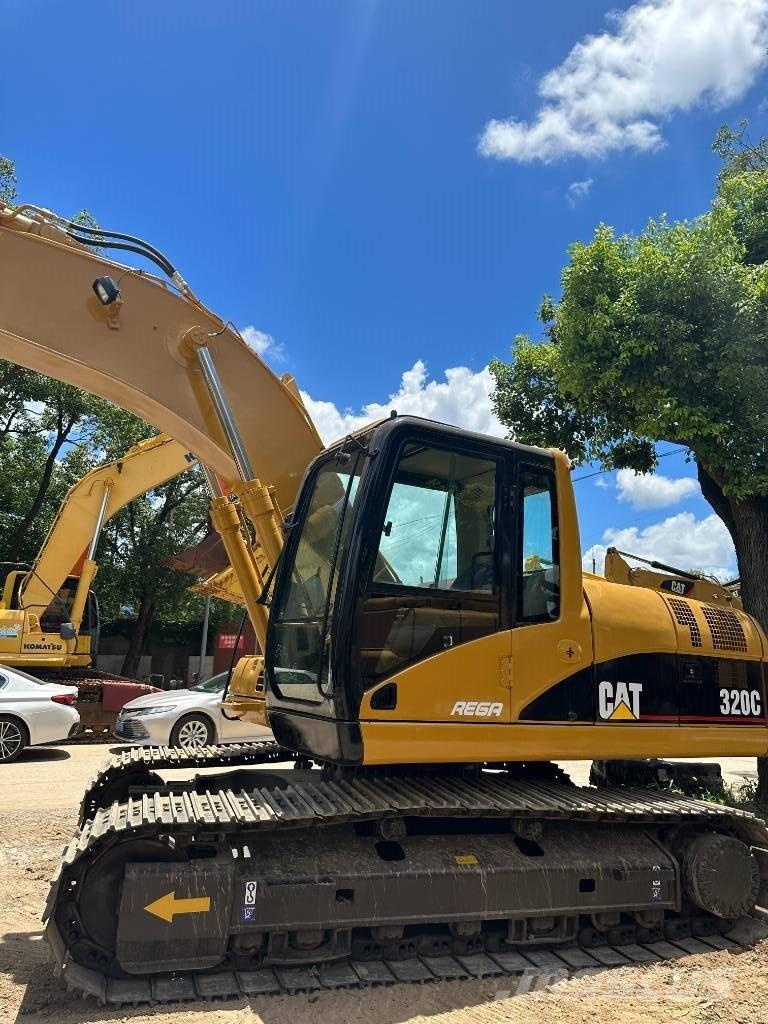 CAT CAT320C Midi rýpadlá 7 t - 12 t