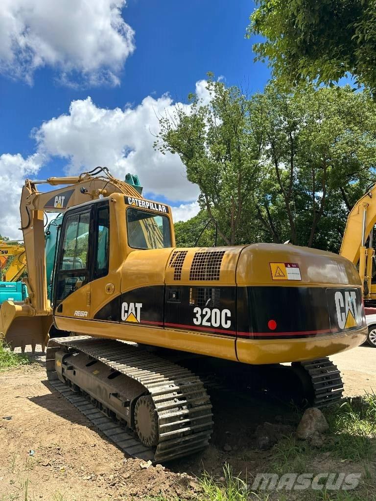 CAT CAT320C Midi rýpadlá 7 t - 12 t