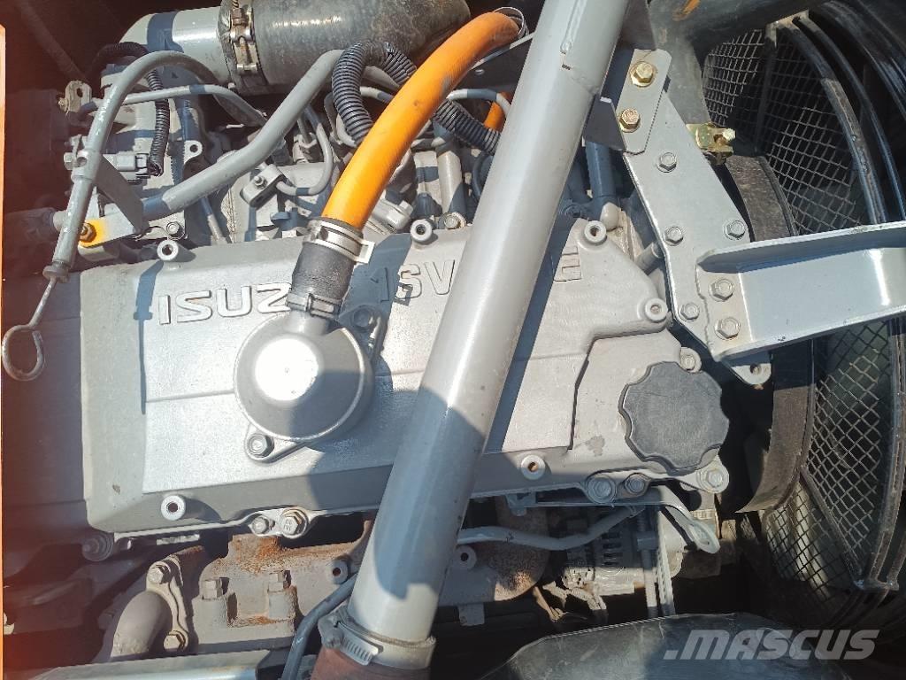 Hitachi ZX 240 Pásové rýpadlá