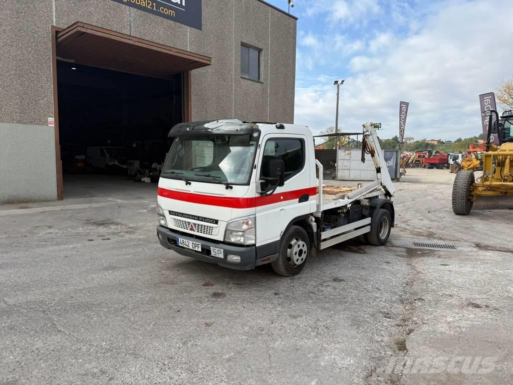 Mitsubishi FUSO Nosiče kontajnerov/Prepravníky kontajnerov