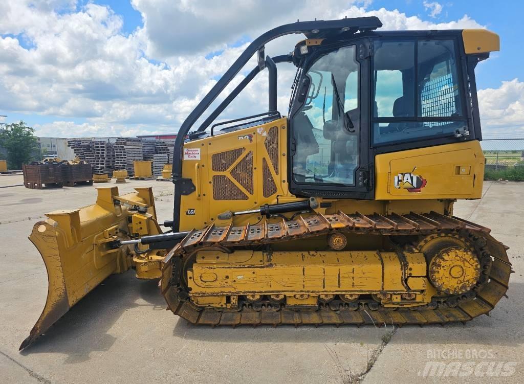 CAT D 3 LGP Pásové dozéry