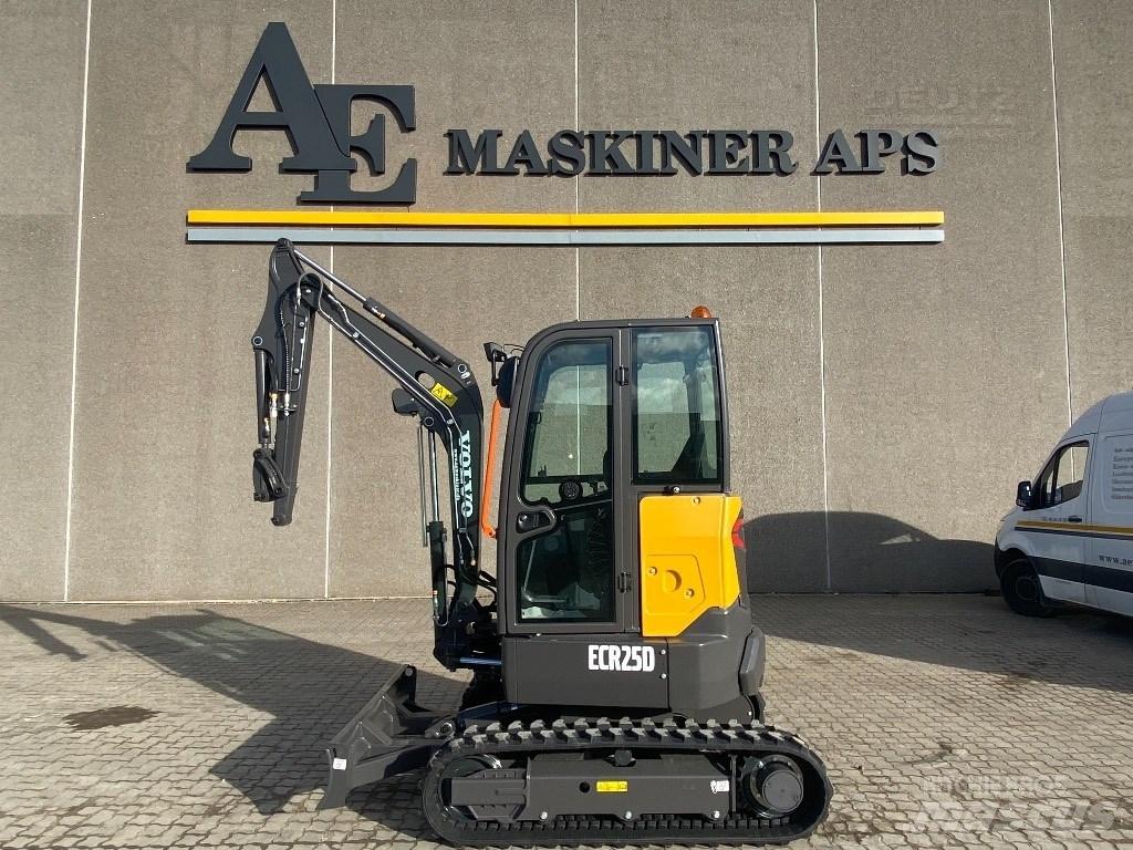 Volvo ECR 25 D Mini rýpadlá < 7t