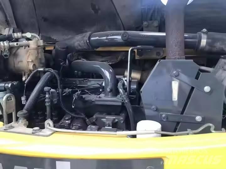 Komatsu PC78US Midi rýpadlá 7 t - 12 t