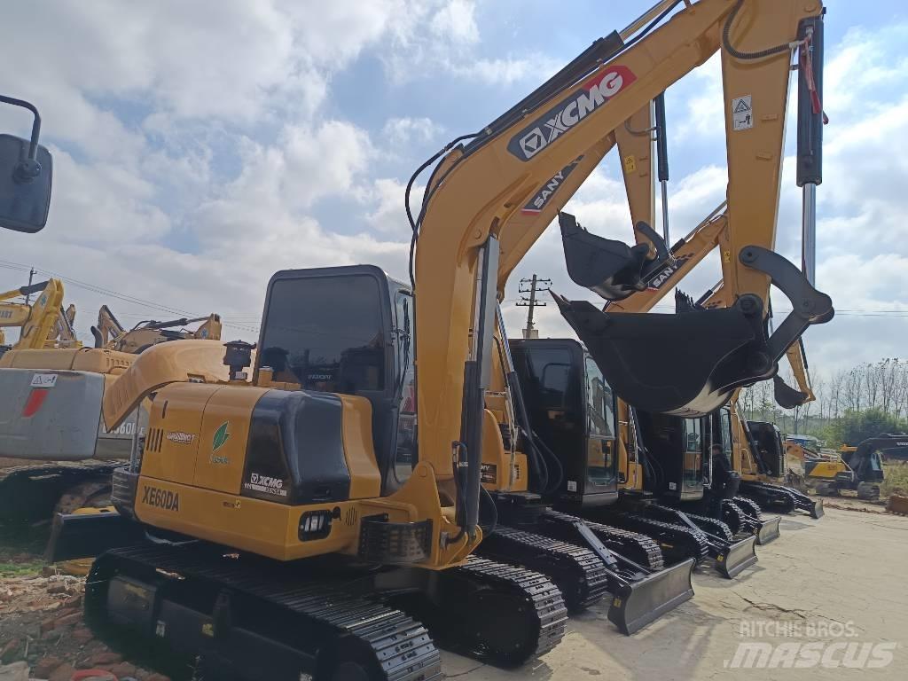 XCMG XE60DA Pásové rýpadlá