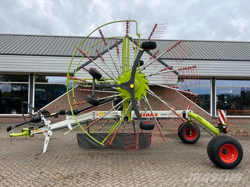 CLAAS Liner 2900 Riadkovače