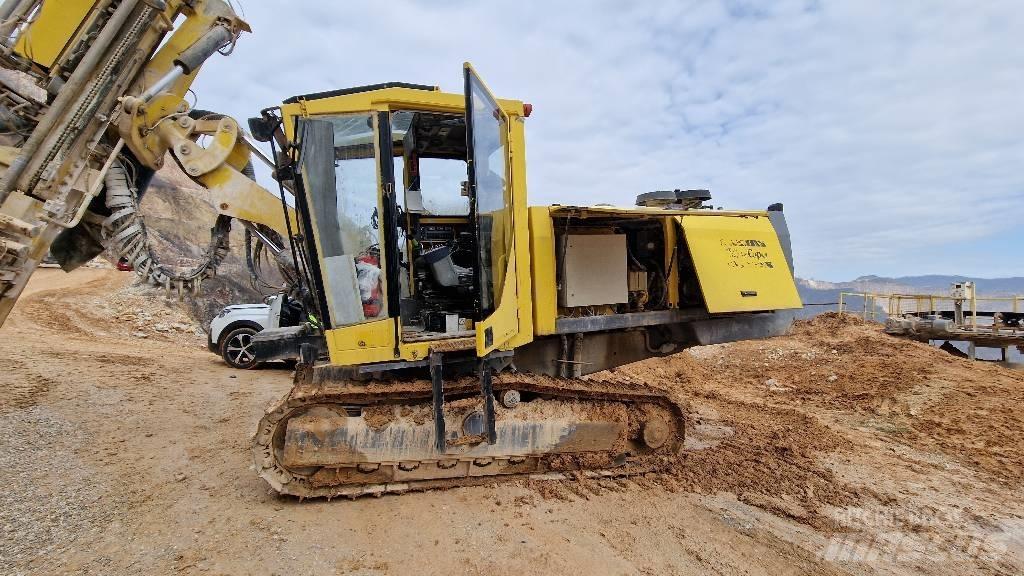 Atlas Copco F6 Povrchové vrtné súpravy