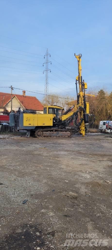 Atlas Copco F6 Povrchové vrtné súpravy