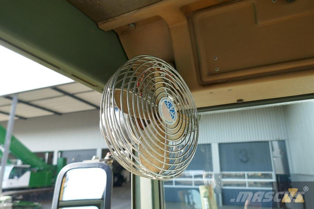 CAT 130G Ex-army Grejdery