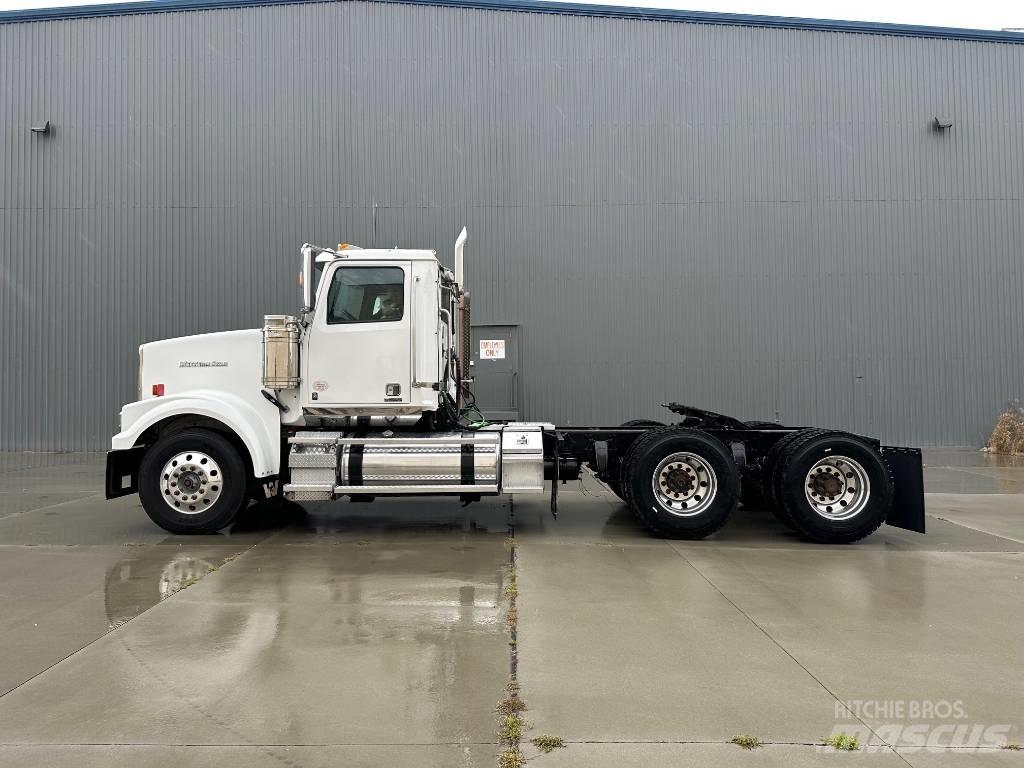 Western Star 4900 SF Ťahače