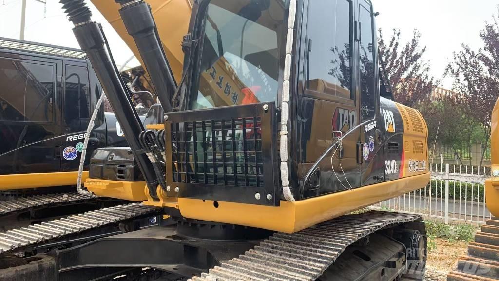 CAT 324 D Pásové rýpadlá