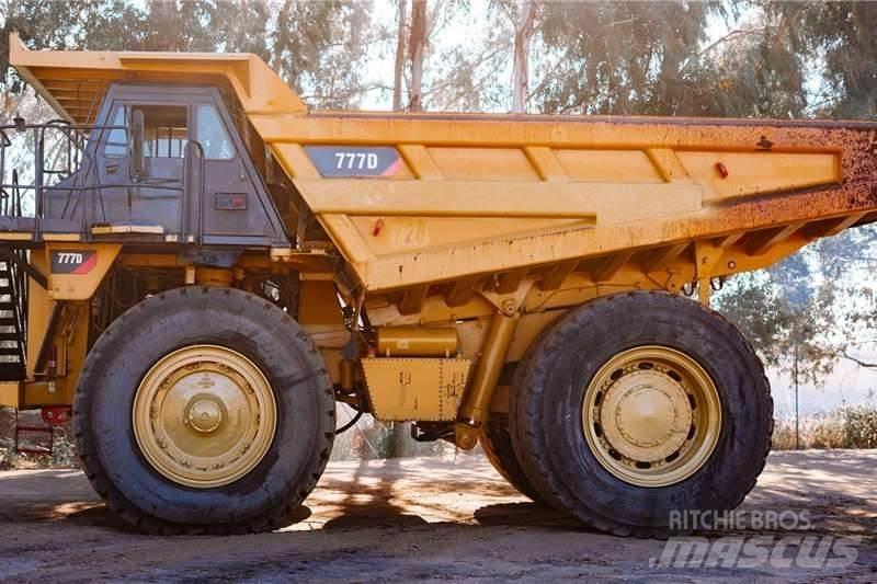 CAT 777D Ďalšie nákladné vozidlá