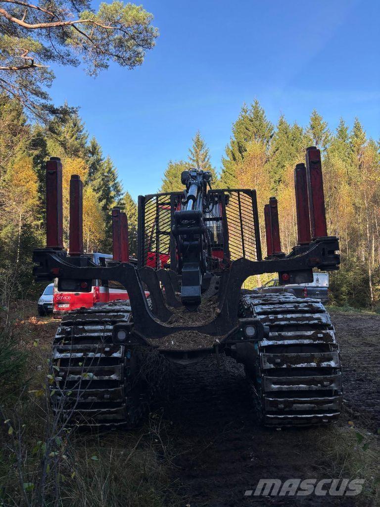 Komatsu 845 Lesné traktory