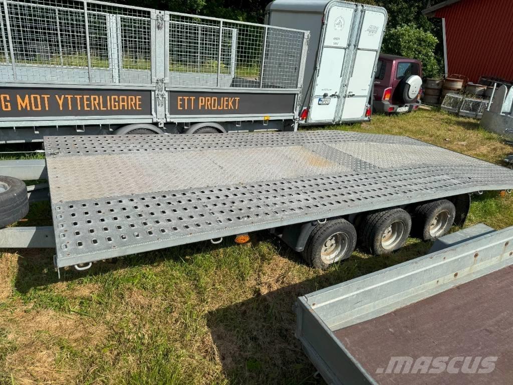 NIEWIADOW 02 Nízko rámové nákladné automobily