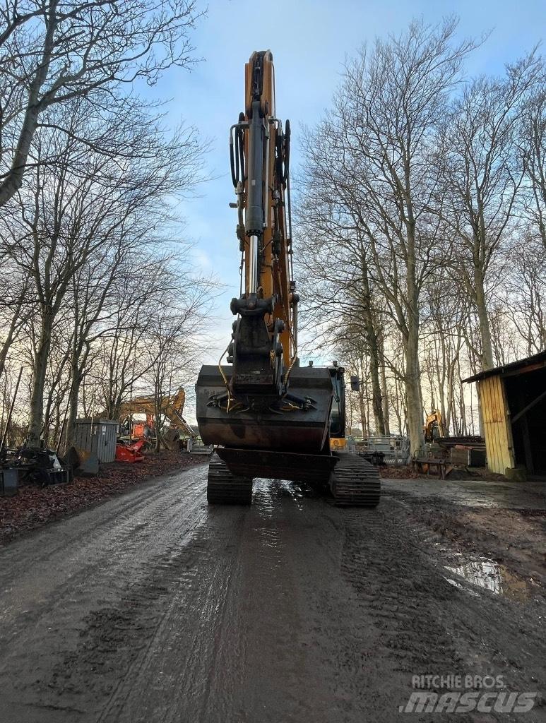 Liebherr R934 G8 Pásové rýpadlá