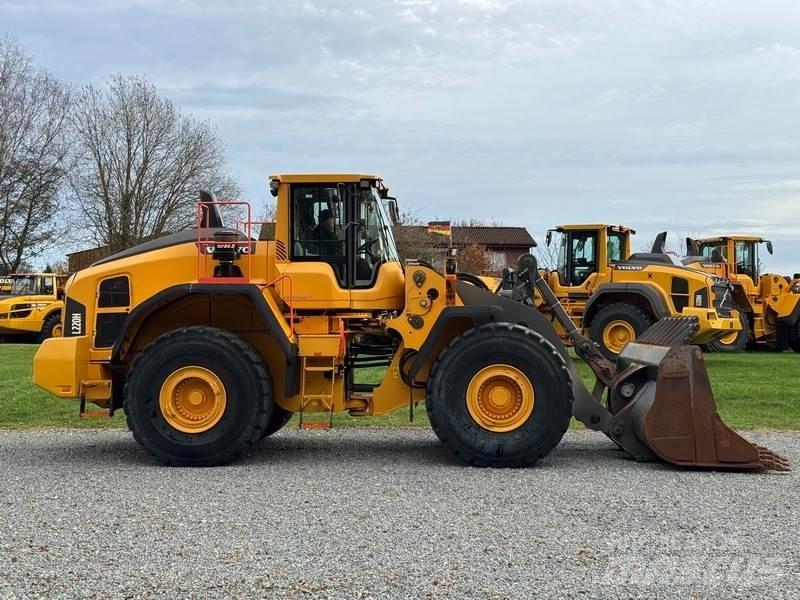 Volvo L 220 H Kolesové nakladače