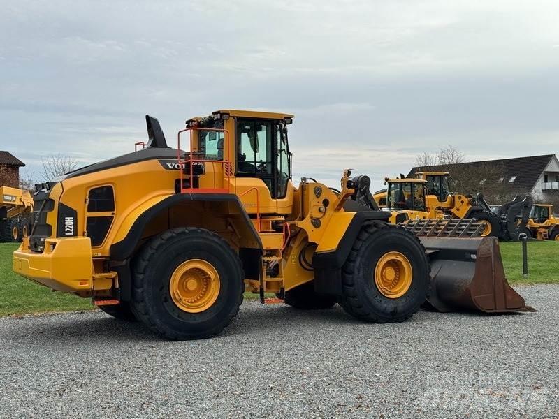 Volvo L 220 H Kolesové nakladače