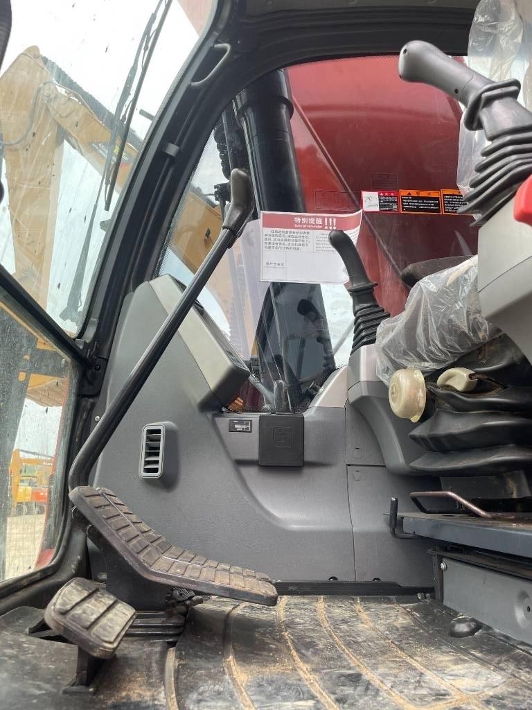 Doosan DX225LCA Pásové rýpadlá