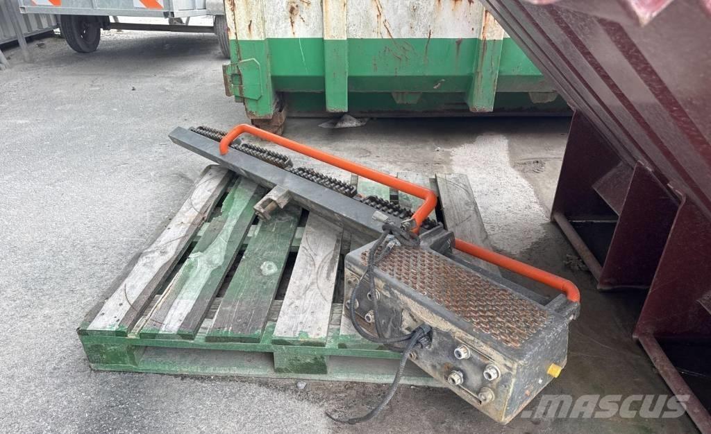 Volvo EC 750 EL Pásové rýpadlá