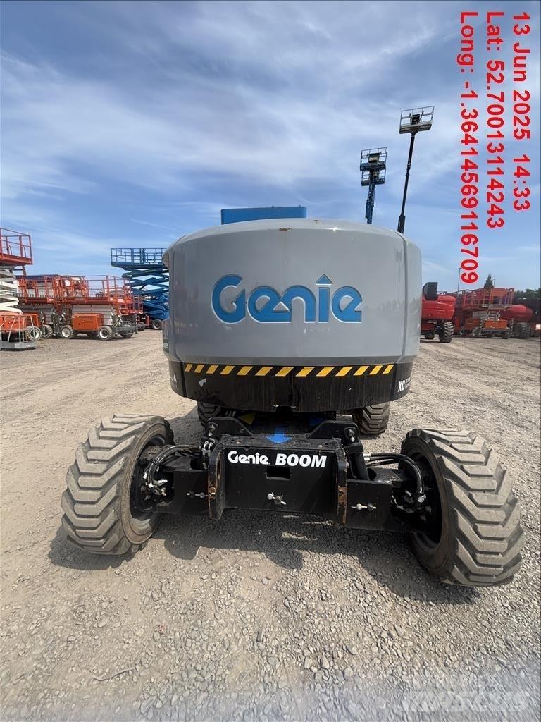 Genie Z45XC Kĺbové plošiny