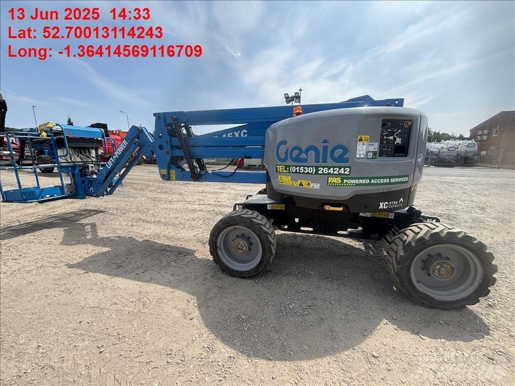 Genie Z45XC Kĺbové plošiny
