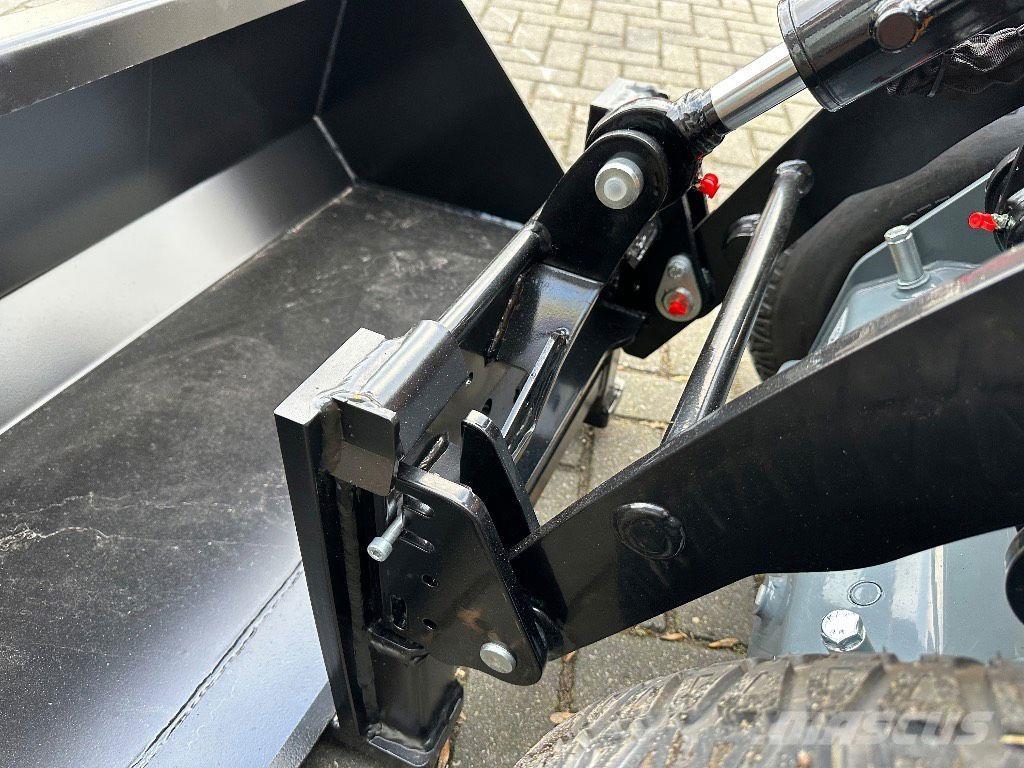 GiANT SK252 skid Špeciálne bagre