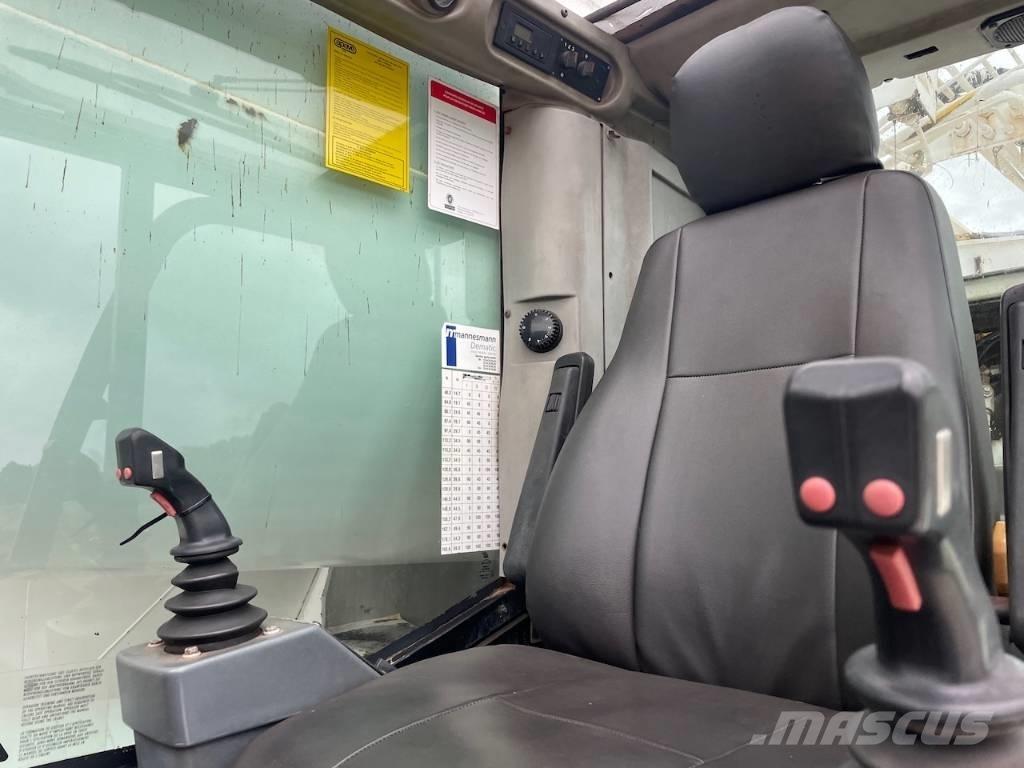 Demag AC 300 Univerzálne terénne žeriavy