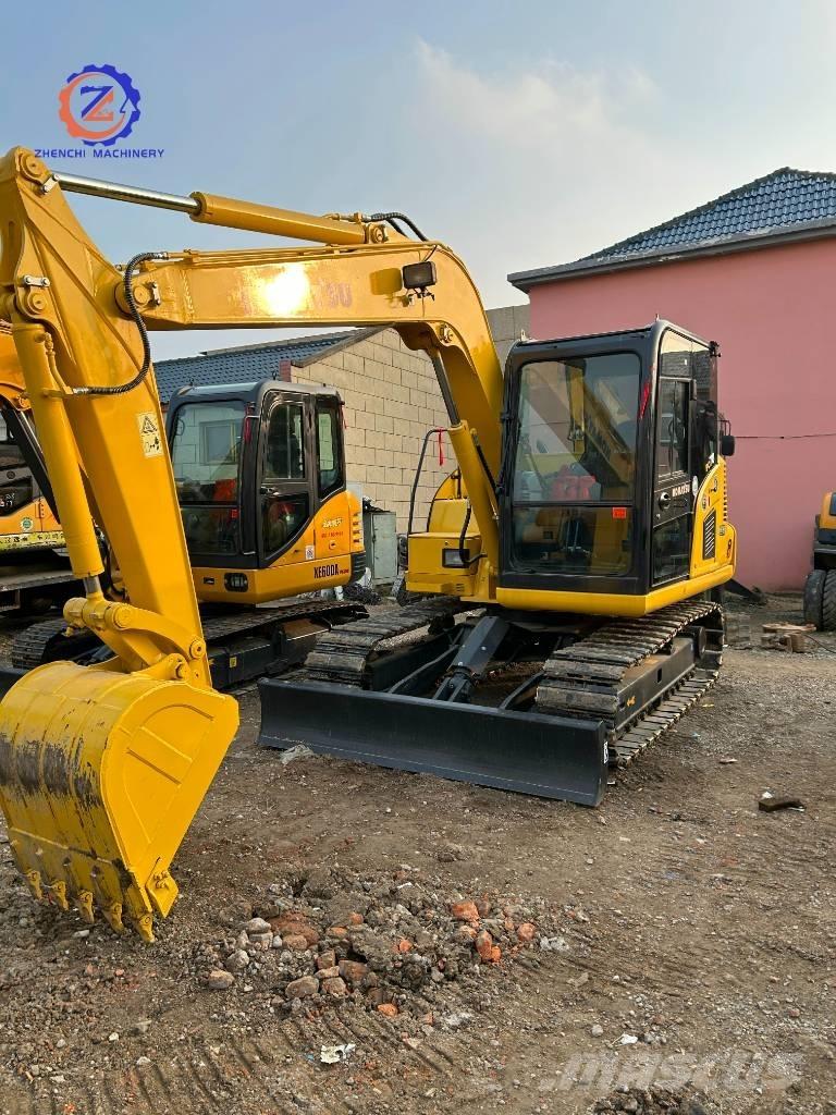 Komatsu PC 70-8 Pásové rýpadlá