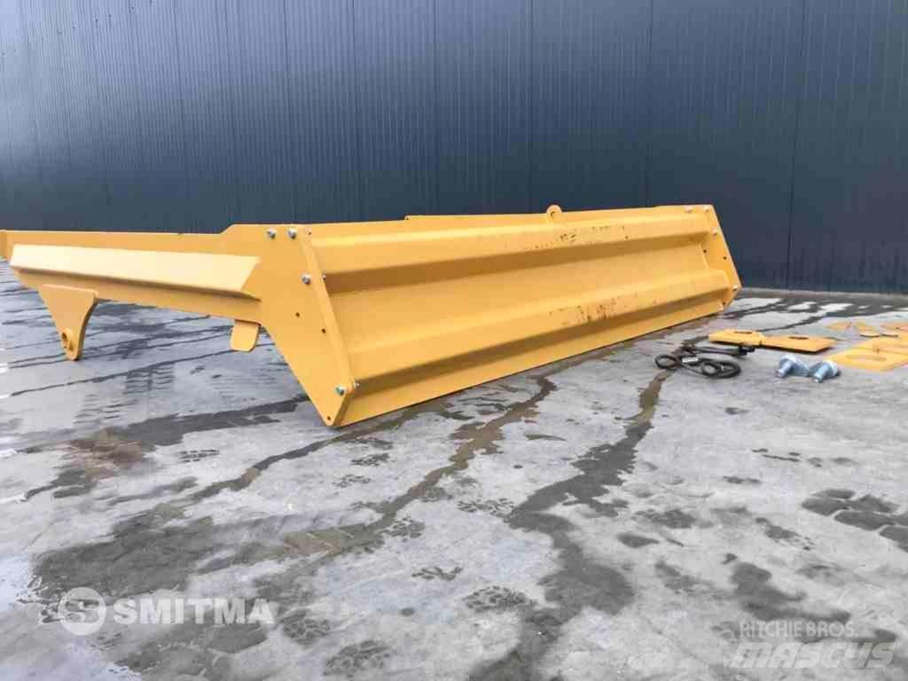Volvo A35D Zadné dvere