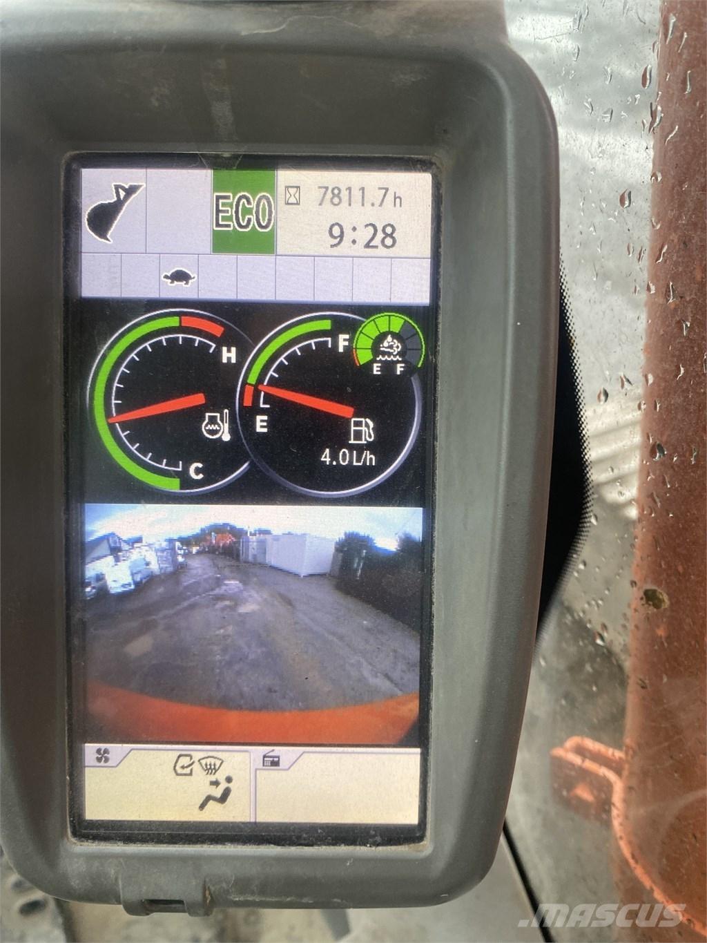 Hitachi 130-6 Pásové rýpadlá