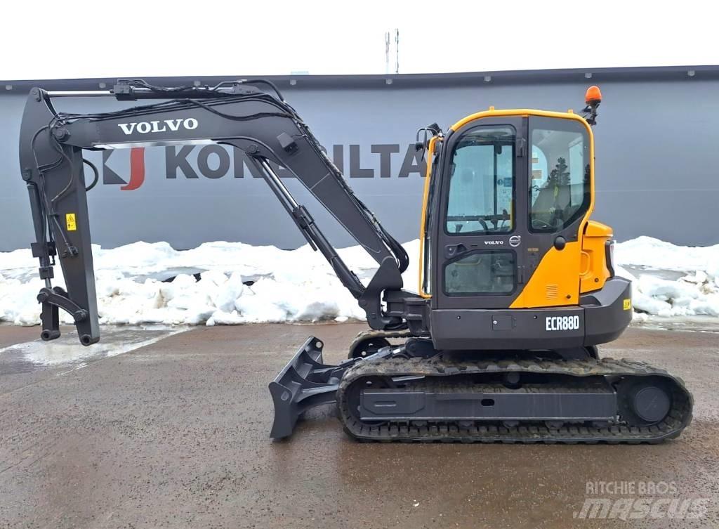 Volvo ECR88D Midi rýpadlá 7 t - 12 t