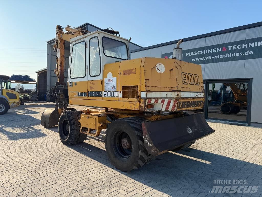 Liebherr A 900 C Kolesové rýpadlá