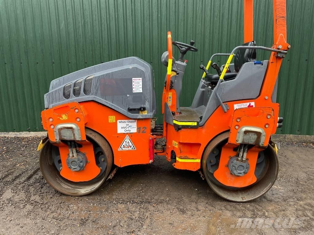 Hamm HD 12 VV Tandemové valce