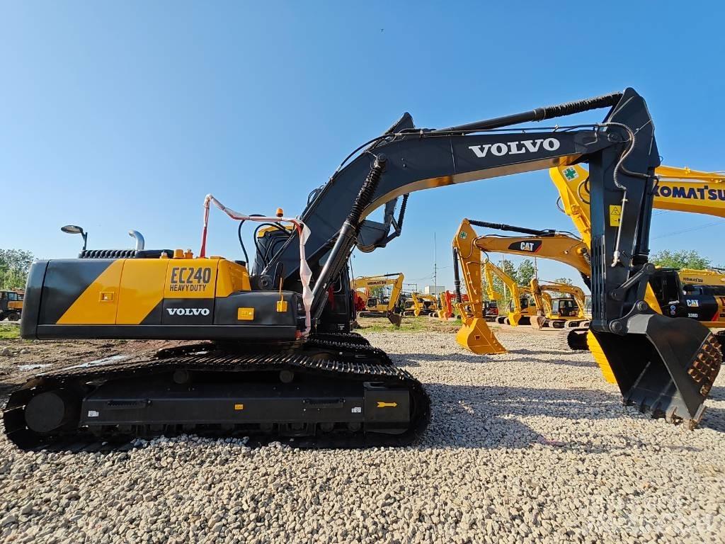 Volvo EC 240 B LC Pásové rýpadlá