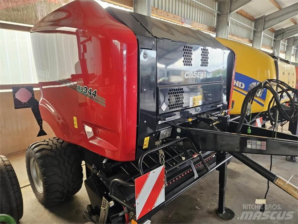 Case IH RB 344 RC Lisy na okrúhle balíky