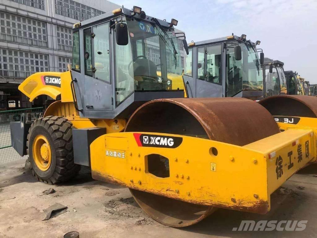 XCMG XS 223 J Ťahačové valce