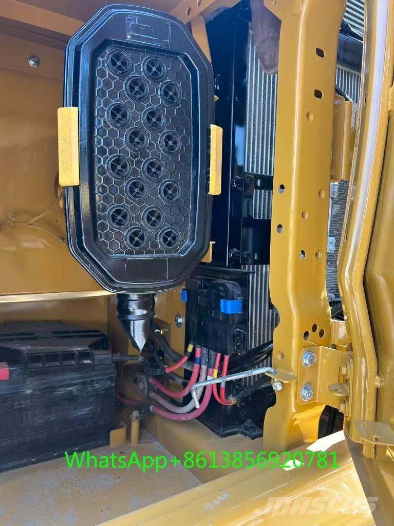 CAT 320 Pásové rýpadlá