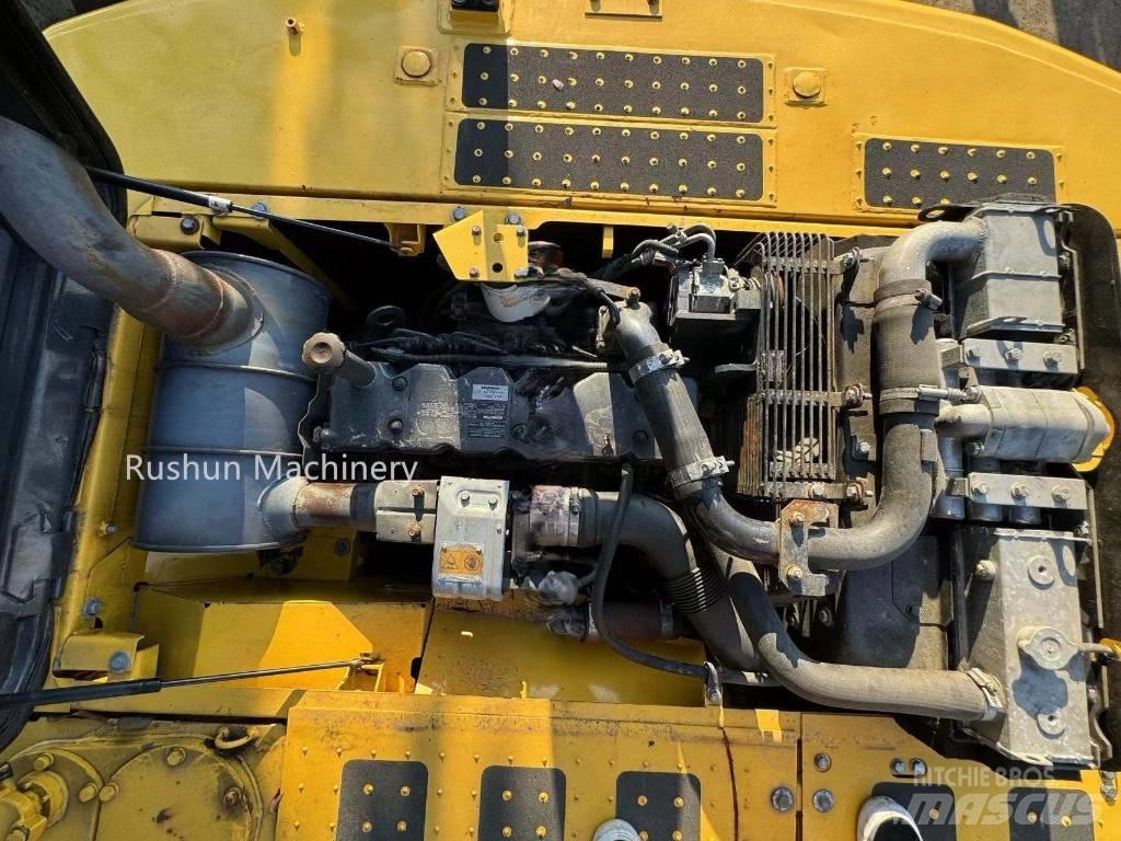 Komatsu PC 200-8 Pásové rýpadlá