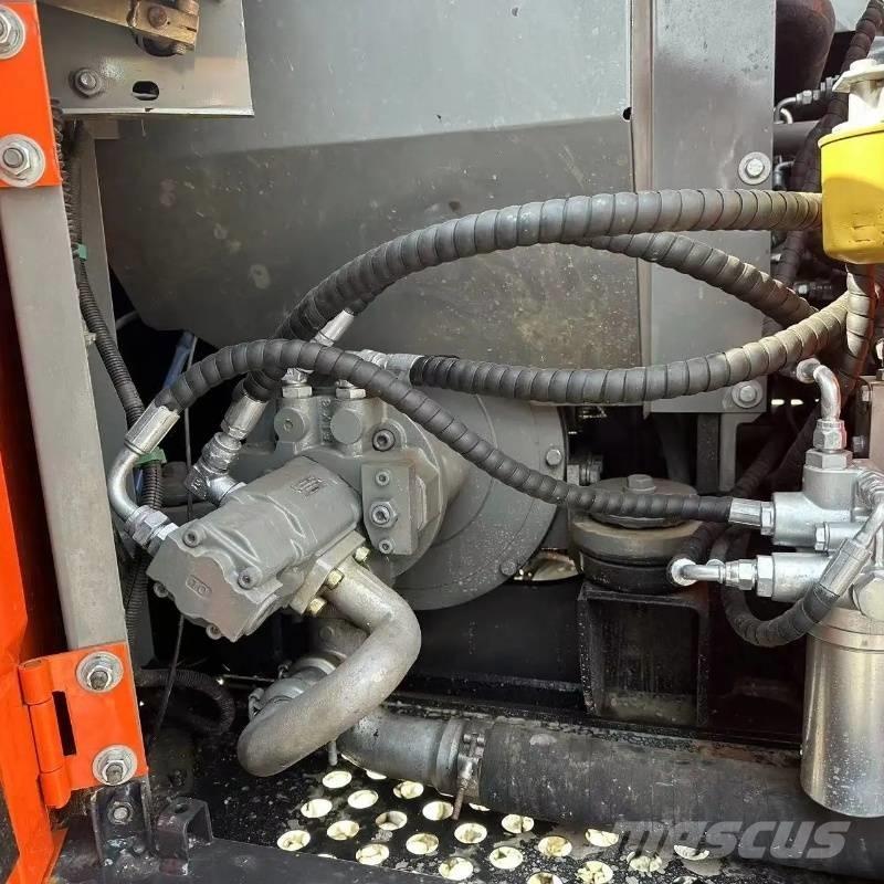 Hitachi ZX 60 Mini rýpadlá < 7t