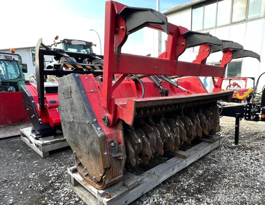 PRINOTH M700 Lesné mulčovače