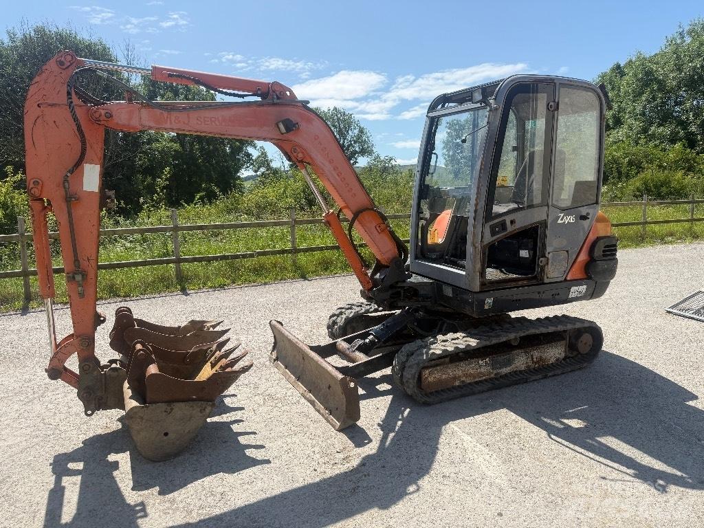 Hitachi ZX30 Mini rýpadlá < 7t